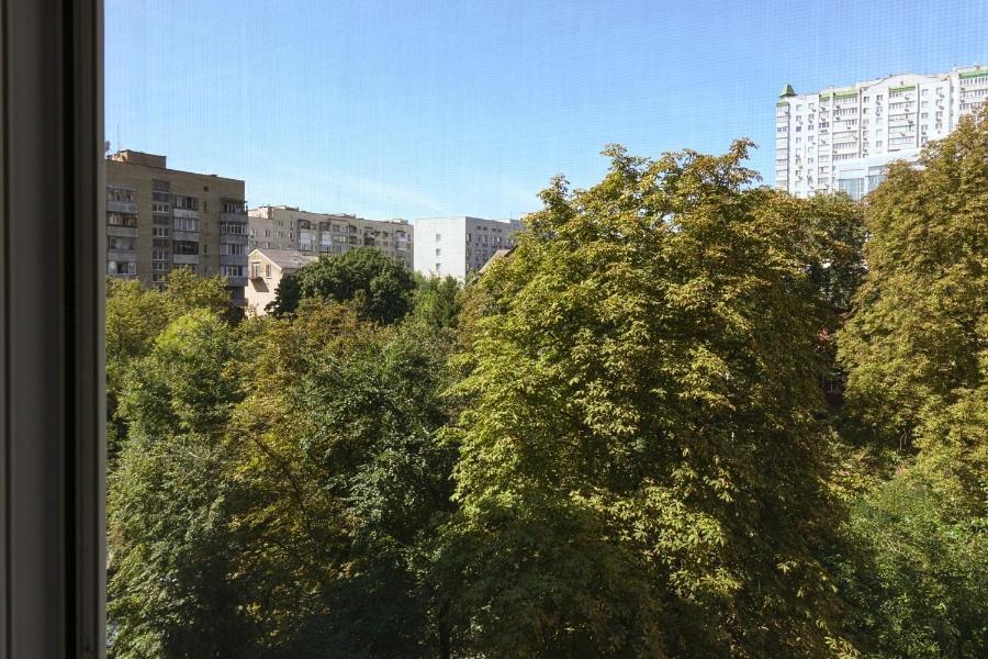 Квартира По Улице Большая Васильковская, 129 Kyiv Exterior photo