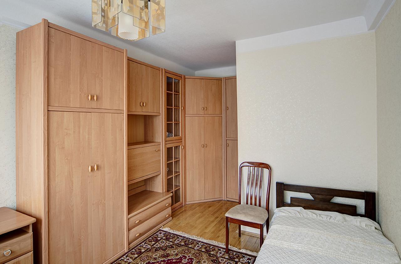 Квартира По Улице Большая Васильковская, 129 Kyiv Exterior photo